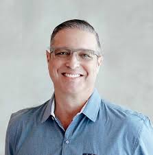 Give Miami Day Spotlight: Grove Bank CEO Sheldon Anderson