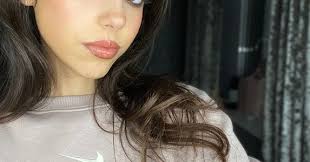 Clara Milnes Makeup Artist