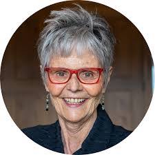 Betsy Mcneil's Instagram, Twitter & Facebook