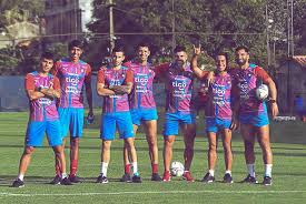 Maybe you would like to learn more about one of these? Versus Cerro Ya Suma 12 Bajas Para El Clasico Entre Ellos 5 Titulares