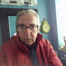 Barry Roth's Instagram, Twitter & Facebook