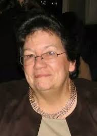 Donna Finnemore's Instagram, Twitter & Facebook