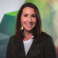 Laura Sprague's Instagram, Twitter & Facebook