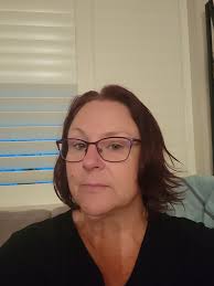 What haircut suits me best with thinning hair?