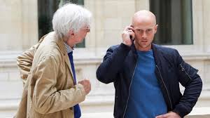 Au musée du louvre, à paris, delphine, une jeune conférencière, s'écroule devant le tableau : L Art Du Crime Saison 2 Episode 4 En Streaming France Tv