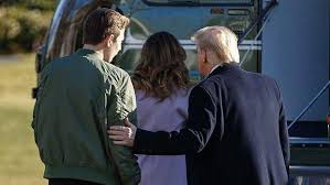 He was only 10 years old when the great meme war was won and his father secured the 2016 presidential election, but as of late. Beranjak Dewasa Barron Trump Kalahkan Tinggi Donald Trump