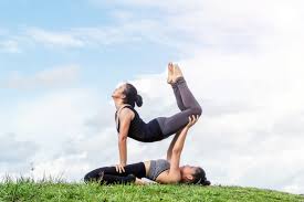 There are a lot of yoga poses and you … 2 person yoga poses rybka twins in 2020 | … перевести эту страницу. Bored Of Yoga Alone Try These 6 Poses With Friends Or Couples