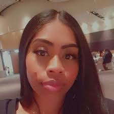 Malika Simon's Instagram, Twitter & Facebook