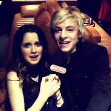 Laura Is The Host For Nbt 2012 Finale Backstage Ross Took Her Mic Started Interviewing Raini This Is When He Got Ca Austin And Ally Laura Marano People
