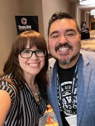 Sarah Hermanson's Instagram, Twitter & Facebook