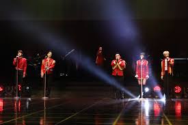 Bangtan sonyeondan), juga dikenal sebagai bangtan boys, adalah sebuah boy band beranggotakan tujuh orang asal korea selatan yang dibentuk oleh big hit entertainment.nama tersebut kemudian berakronim menjadi beyond the scene pada bulan juli 2017. Special Look Big Hit Labels Artists Bts Gfriend Txt Enhypen Nu Est Bumzu Lee Hyun Celebrated New Year S Eve With Global Concert