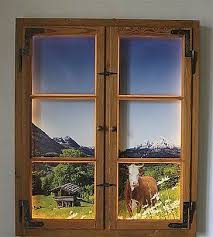 Altholzfenster Mit Beleuchtetem Bild Jpg Beleuchtete Bilder Alte Holzfenster Fenster Bilderrahmen
