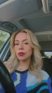 Vamos por un 2025 de mucha salud, trabajo y abundancia…🫰🏼