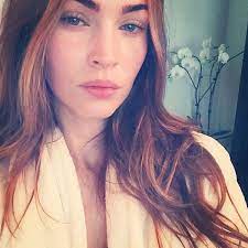Weitere ideen zu megan fox, schöne hintern, megan fox haare. Megan Fox Mit Ungeschminkt Selfie Wunderweib