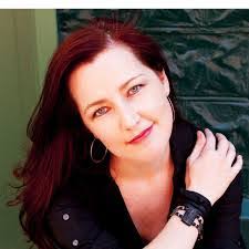 Andrea Gentry's Instagram, Twitter & Facebook