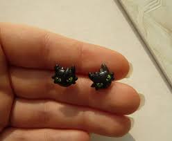 Fait Main Bijoux Boucles D Oreilles Clous Et Puces Noir Dragon Krokmou Dessin Anime Crocmou Fimo Noire Dragon Tete Croquemou Toothl Krokmou Fimo Dragon Krokmou