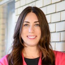 Katie Reynolds's Instagram, Twitter & Facebook