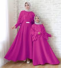 Baju copel ayah ibu borkat acara lamaran anak. 101 Foto Model Kebaya Modern Couple Ibu Anak Terbaik
