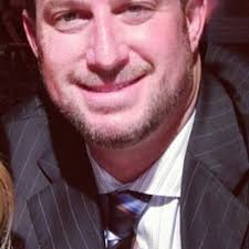 Evan M Warner (@thedizzler23)