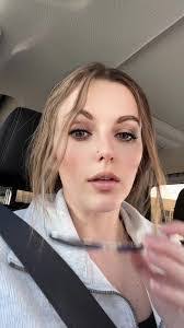 Casey Dillingham's Instagram, Twitter & Facebook