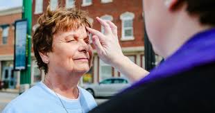 WORSHIP ON THE GO: Wall Street United in Jeffersonville takes Ash Wednesday  to the streets
