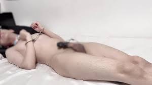 亀頭バイブ✖️オナニー】気持ちよくなるが充電切れたw