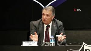 Babasının demir çelik ticariyle uğraşmasından ötürü karabük'te bir süre eğitim gördü. Ahmet Nur Cebi Mustafa Cengiz E Sordum Ama Cevap Vermedi