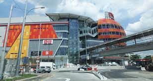 Sunway velocity mall is earmarked to be the leading retail and lifestyle destination in kuala lumpur with its cutting edge architecture, a neo futuristic façade, and a contemporary interior. Sunway Velocity Shopping Mall In Cheras Kuala Lumpur