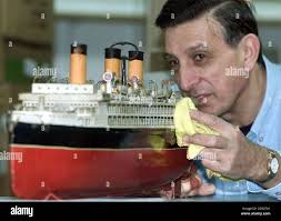 David nathan hi-res stock photography and images