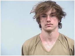 Elkhart County deputy sniffing doors finds apartment with marijuana and  10-month-old inside