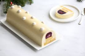 Buche Vanille Et Fruits Rouges Empreinte Sucree