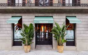 It's right next to the soho house so you always get to see beautiful people go in and out of there. Cecconi S Barcelona English