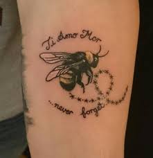 Paired with a flower, the bumble bee is a symbol for renewal, growth, and the season of spring. 190 Bee Autiful Honey Bee Tattoo Designs With Meanings Ideas And Celebrities Body Art Guru