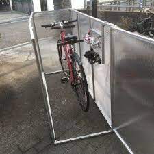 目隠しフェンスをアルミパイプと野地板でdiy 自転車置き場 フェンス 小屋 diy 簡単
