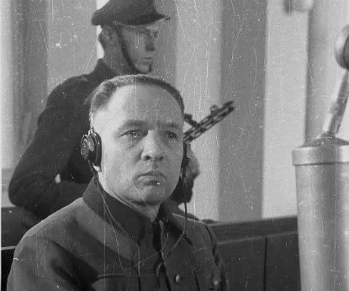 2 April 1947 | The first commandant & creator of the German Nazi #Auschwitz  camp SS-Obersturmbannführer Rudolf Höss was sentenced to death by hanging.  The sentence of the Polish Supreme National Tribunal