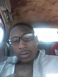 Darwin Turner View Photos