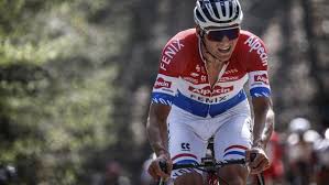 Ce dimanche, sur le tour des flandres, il faudra compter sur celui qui rêve de lever les bras, pour lui, et pour ses frères. Rb 9uih Hvsuim