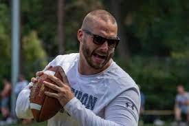 Submitted 3 months ago by oregroka. Die Reichsten American Football Nfl Spieler Ihr Vermogen