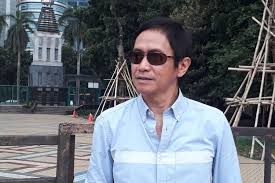 Karena saya memang sudah mengenal sosok alip ba ta sejak beliau bergabung di sebuah grup facebook, bahkan sebelum beliau. Ini Yang Bikin Addie Ms Terpincut Permainan Gitar Alip Ba Ta