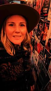 Last nights show with the gorgeous @katie_noonan_music and  @georgiafieldsmusic instantly made me feel a sense of belonging. , I’ve  always struggled with doubt and self criticism, however working this ...