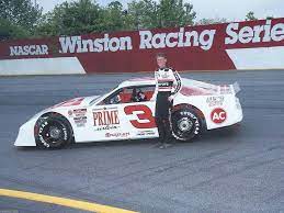 Following an earlier crash in the race, earnhardt's steering wheel came off. Pin On Nascar