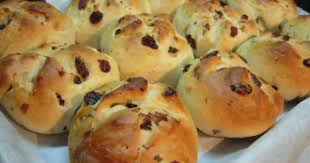 Les Plats Cuisines De Esther B Brioches Du Careme Food Homemade Bread Bread