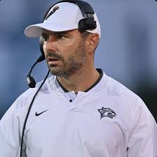 CONGRATULATIONS to our UNHFB 2025 Graduates 🎉🎓‼️ UNH Wildcats