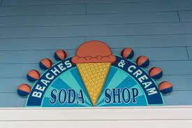 The biggest, baddest sundae at disney. Beaches And Cream Dining Review Disney Dream Co