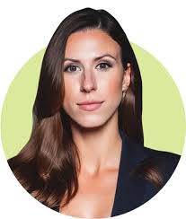 Emily Uhl's Instagram, Twitter & Facebook