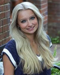 Ashley Runnels's Instagram, Twitter & Facebook