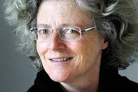 Die Schiedsrichterin