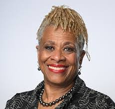 Derrick Lovelace's Instagram, Twitter & Facebook