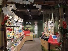 Today, you can find entire outlet malls made up of y. Ultra Small Beauty Shops Small Beauty Shop