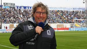 1860 (mdccclx) was a leap year starting on sunday of the gregorian calendar and a leap year starting on friday of the julian calendar, the 1860th year of the common era (ce) and anno domini. Unendlich Dankbar Der Stadionsprecher Des Tsv 1860 Munchen Hort Auf Sport Sz De